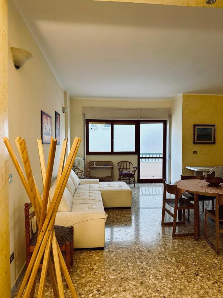 Sea View Apartment Галлиполи Экстерьер фото