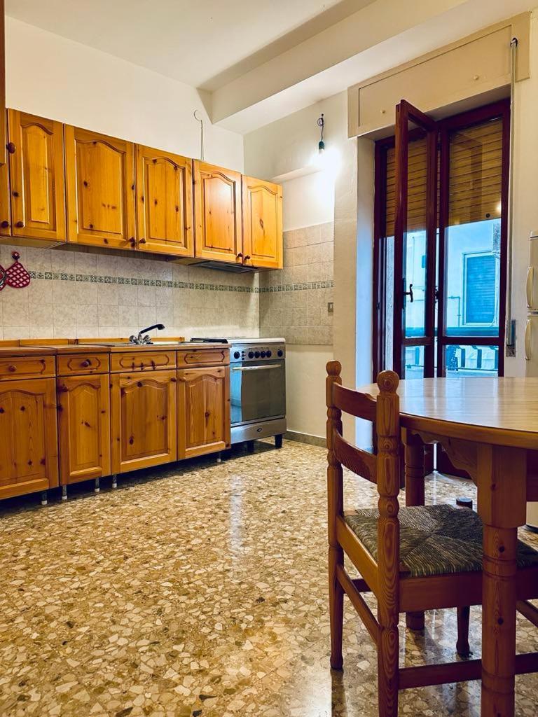 Sea View Apartment Галлиполи Экстерьер фото
